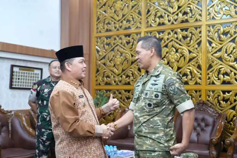 Gubernur Kalbar Terima Pamit Danlanud Supadio yang Beralih Tugas