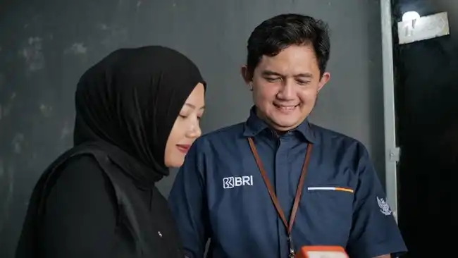 Kisah Evi Susanti Membuka Akses Layanan Keuangan bagi Warga Lampung Selatan