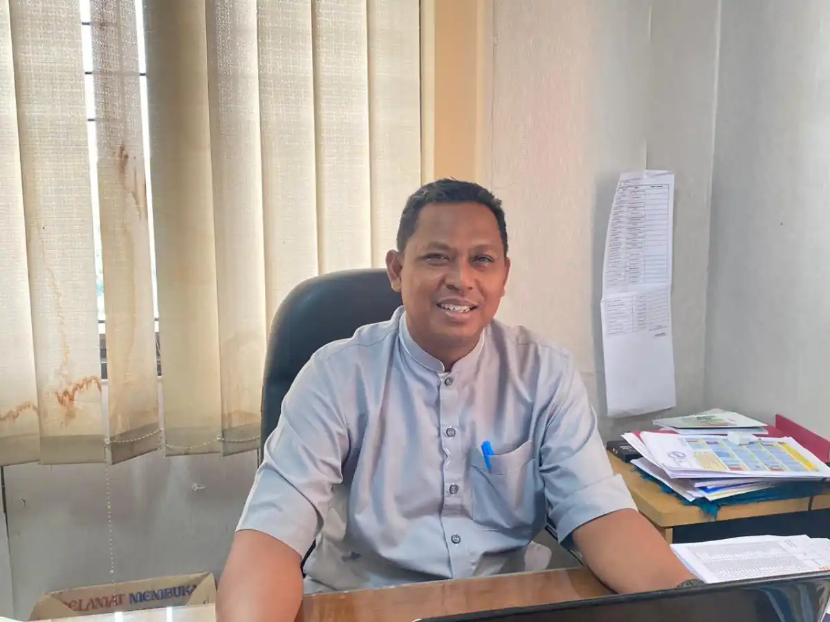 Penambahan Meja dan Bangku untuk Mendukung Mutu Pendidikan Sekolah Negeri di Cilegon