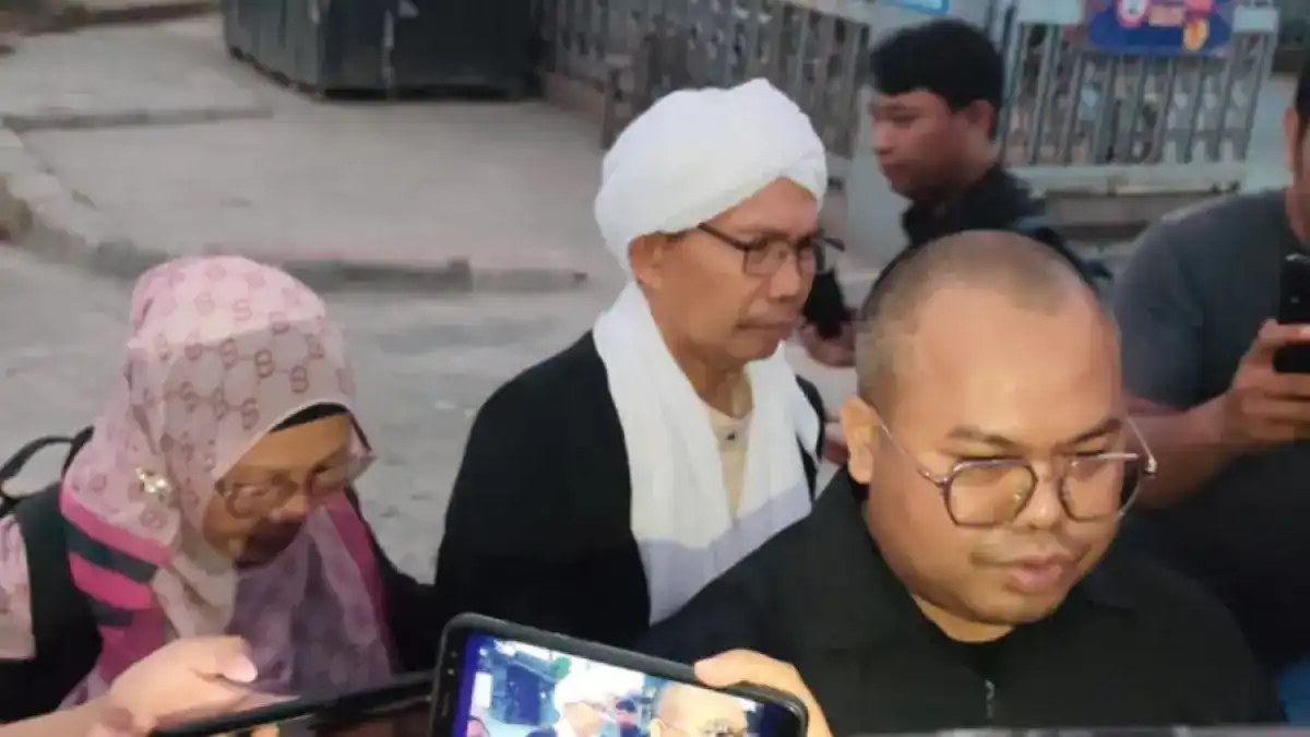 Abah Ais Diamankan Polisi dalam Perkara Dugaan Pelecehan terhadap Santriwati di Loteng