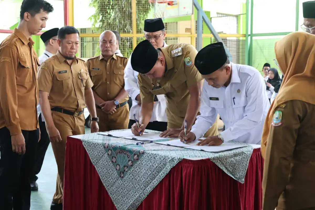Pemkot Bekasi Hibahkan Tanah dan Bangunan kepada Kementerian Agama