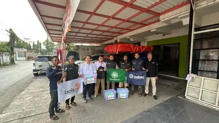 Lazismu dan MDMC Jawa Timur Mulai Pemulihan Pascagempa Flores