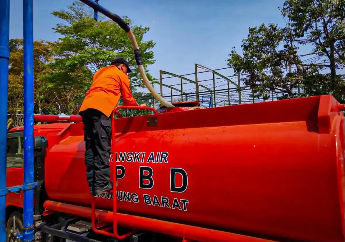 Video Warga Kesulitan Mendapatkan Air Bersih di Batujajar Menjadi Sorotan