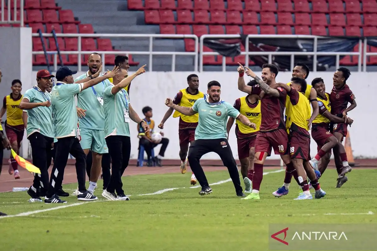 Java United Tundukkan Borneo FC Samarinda 2-1 di Stadion Jatidiri