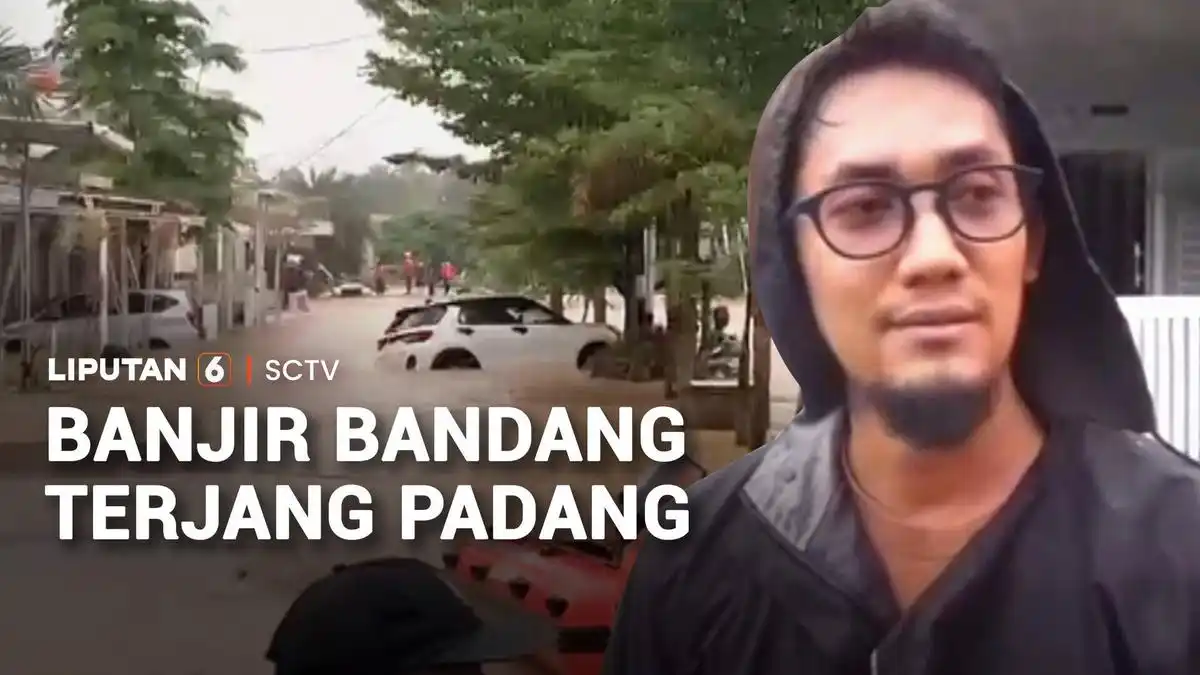 Banjir Lumpur Merendam Perumahan Warga di Lubuk Minturun, Padang