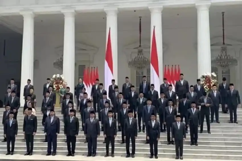 Survei Dua Tahun Pemerintahan Menempatkan 10 Menteri pada Skor Terendah