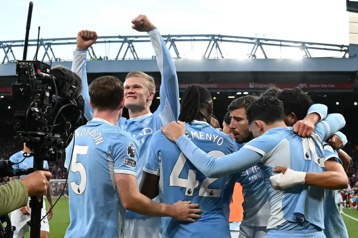 Manchester City Menang Telak di Anfield Setelah Liverpool Kehilangan Satu Pemain
