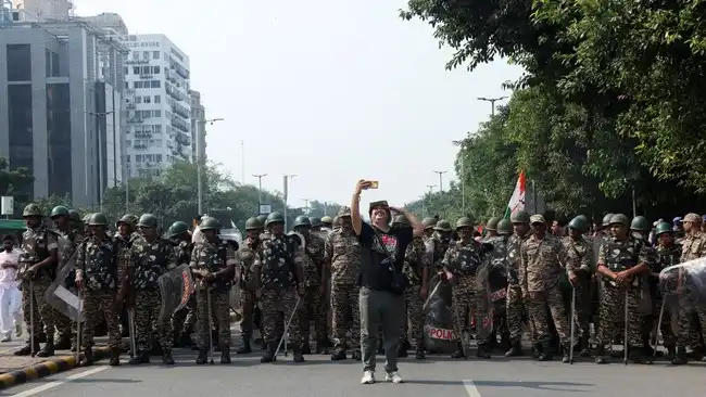 Ketegangan Protes Daftar Pemilih Memuncak, Enam Stasiun Metro Delhi Ditutup