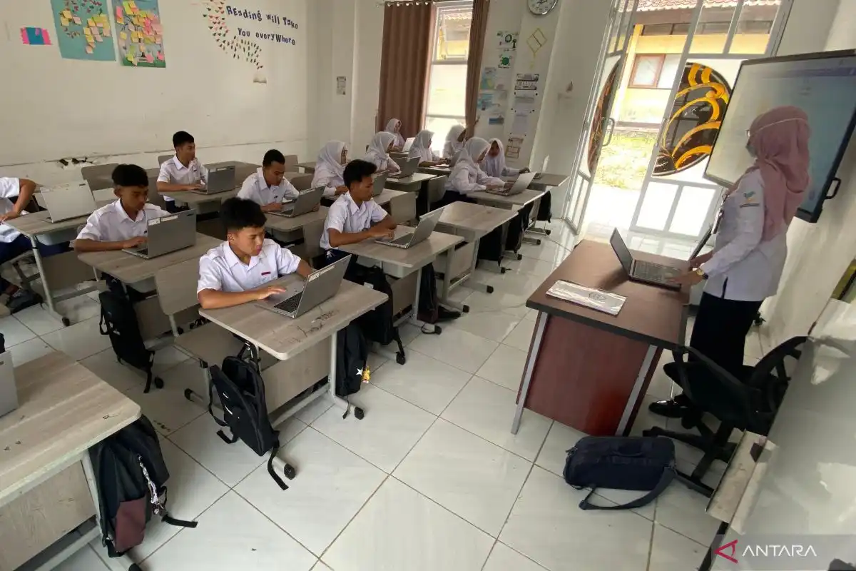 Sekolah Rakyat Garut Membekali Siswa dengan Keterampilan Teknologi Digital
