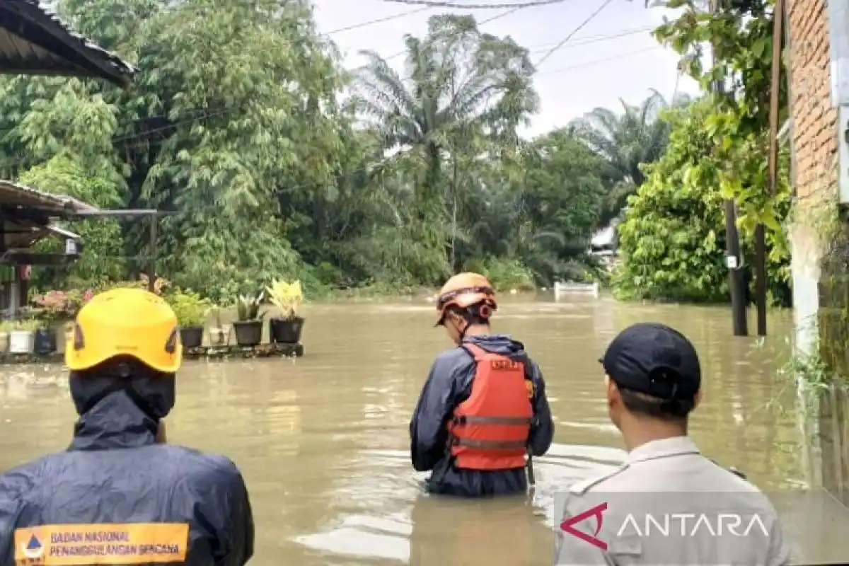 Banjir Rendam Dua Kecamatan di Binjai, 1.222 Kepala Keluarga Mengungsi