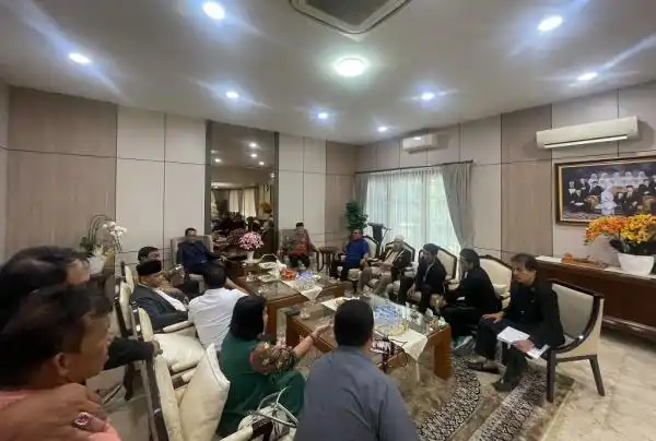 DPD Membuka Ruang Kajian atas Usulan Pemakzulan Gibran