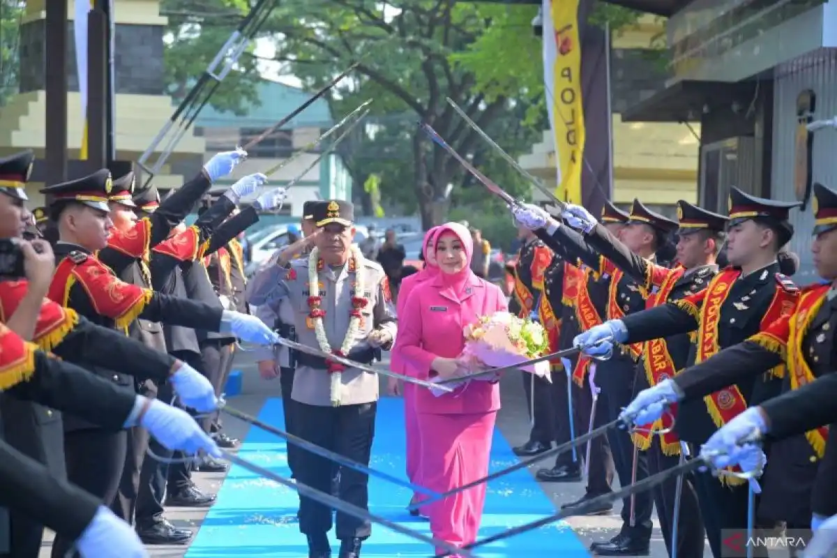 Komitmen Kapolda Jawa Barat Memperkuat Penegakan Hukum dan Pelayanan Publik