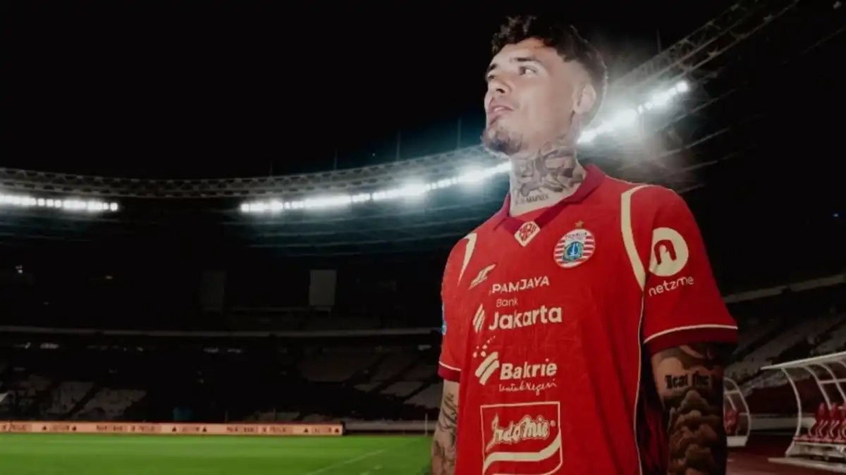Shayne Pattynama Belum Pasti Masuk Skuad Persija untuk Hadapi Persita