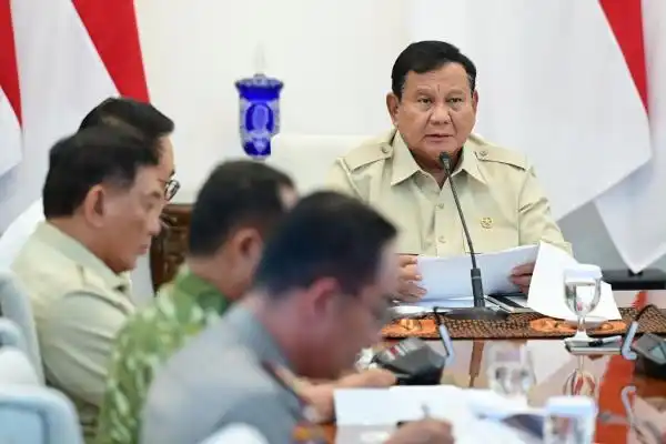 Prabowo Jadwalkan Rapat Lanjutan Penanganan Karhutla di Istana