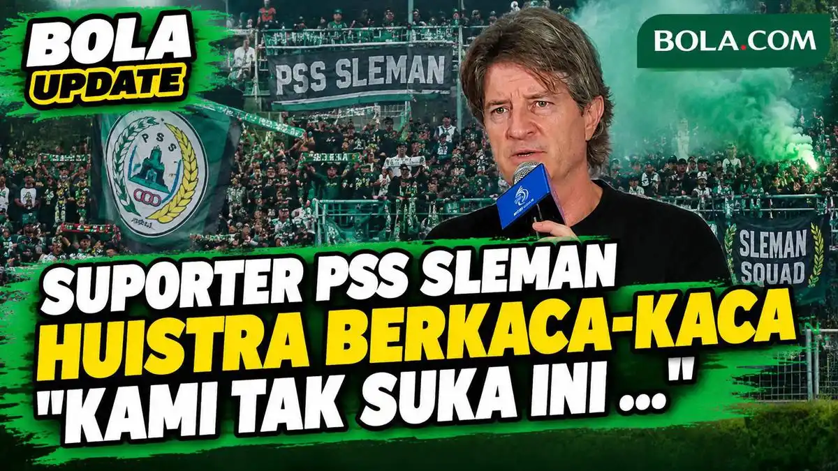 Duka Empat Suporter PSS Mengiringi Laga di Surabaya