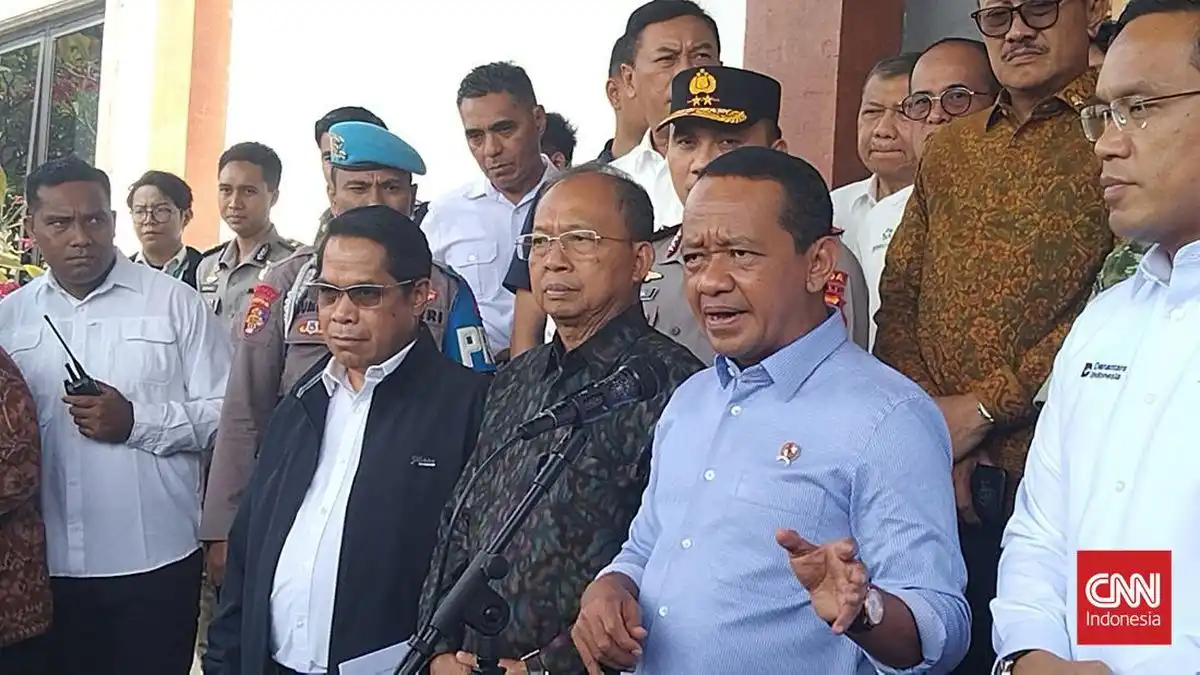Distribusi BBM Melambat di Sejumlah Wilayah, Bahlil Minta Pertamina Tambah Armada