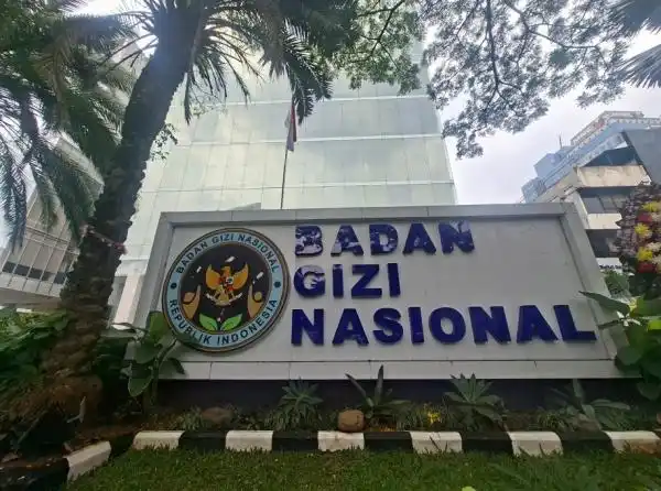 BGN Nonaktifkan Kepala SPPG Plered dan Korwil Purwakarta Setelah Perkelahian Viral