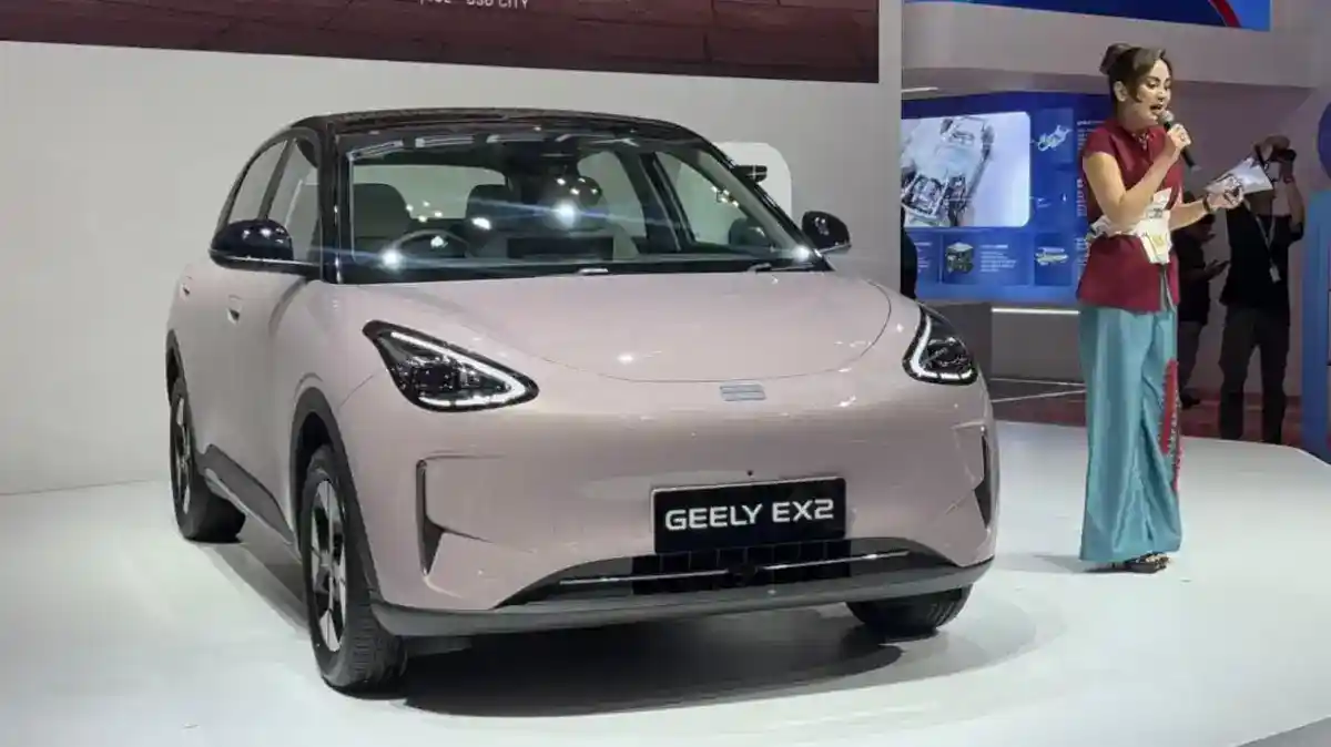 Geely EX2 Tak Bisa Diisi Daya pada Awal Pemakaian, Port Charger Perlu Diganti