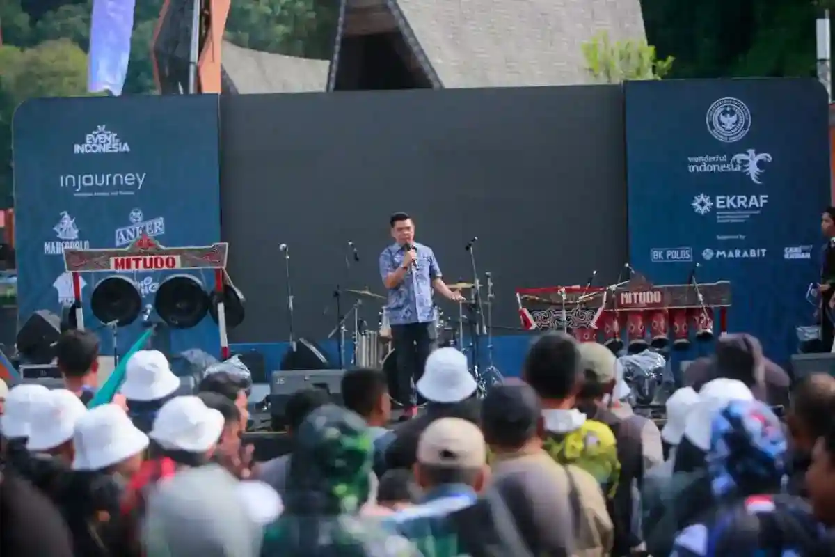 Tarik Tombur Toba Hadirkan Lomba Memancing dan Sajian Budaya di Parapat