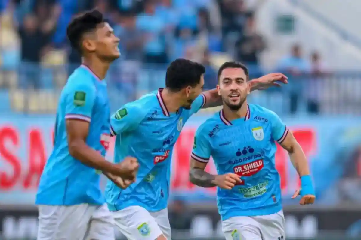 Persela Gagal Menjaga Keunggulan, De Red FC Paksa Hasil 2-2