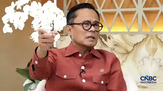 Danantara Batasi Fasilitas Pimpinan BUMN, Kegiatan Pribadi Tak Boleh Ganggu Kerja