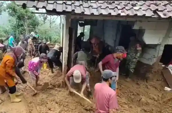 Hujan Dua Hari Picu Longsor dan Banjir Bandang di Punggelan